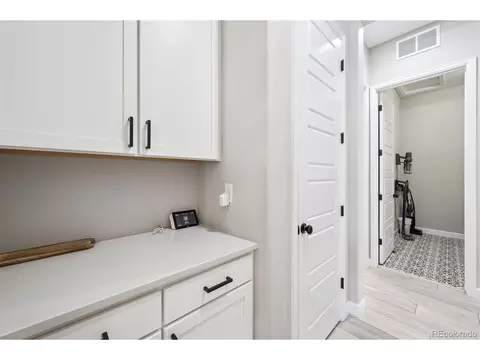 27705 E Davies Dr, Aurora, CO 80016 photo 28