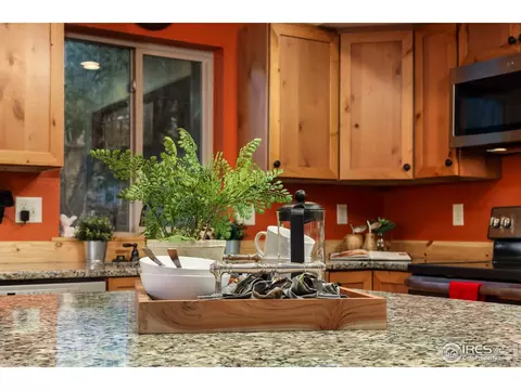 211 Cherokee Rd, Lyons, CO 80540 photo 8