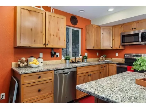 211 Cherokee Rd, Lyons, CO 80540 photo 12