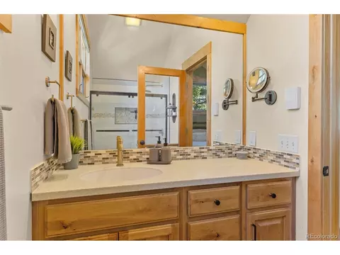 Bath - Undisclosed, Dillon, CO 80435 photo 1 of 7