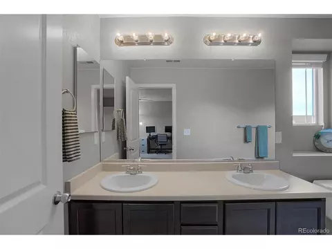 25501 E 2nd Pl, Aurora, CO 80018 photo 21