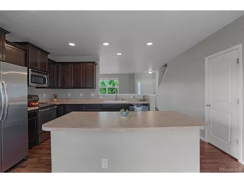 25501 E 2nd Pl, Aurora, CO 80018 photo 8