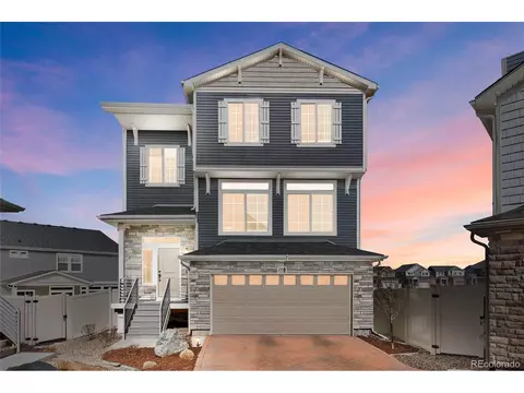 21925 E 44th Pl, Aurora, CO 80019