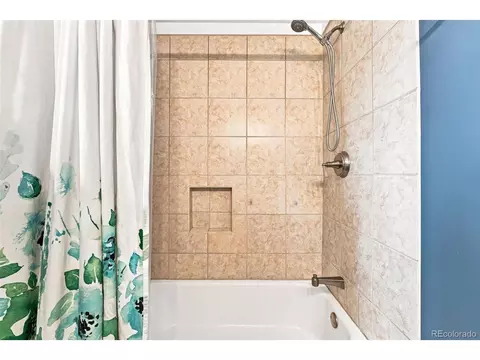 Bath - 2070 Jay St, Edgewater, CO 80214 photo 4 of 5