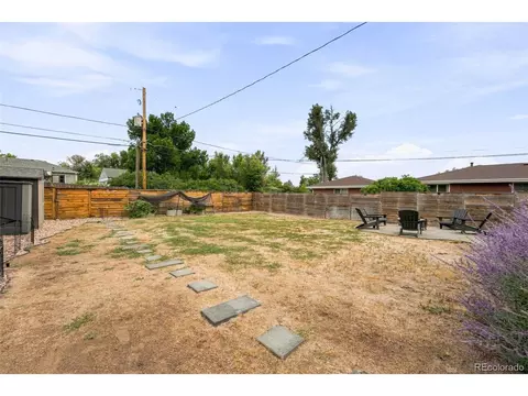 Exterior - 2070 Jay St, Edgewater, CO 80214 photo 11 of 15