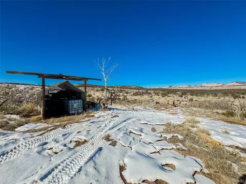 1719 35 110 Rd, De Beque, CO 81630 photo 2