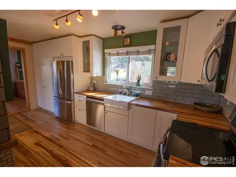 421 Kelly Rd, Boulder, CO 80302 photo 8