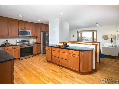 975 Yale Rd, Boulder, CO 80305 photo 5