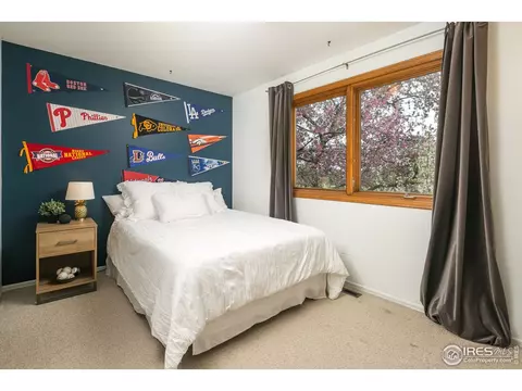 975 Yale Rd, Boulder, CO 80305 photo 13