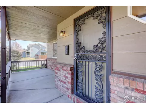 407 Edgewood Ave, Johnstown, CO 80534 photo 4