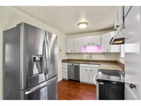 4222 E Peakview Cir, Centennial, CO 80121 photo 8
