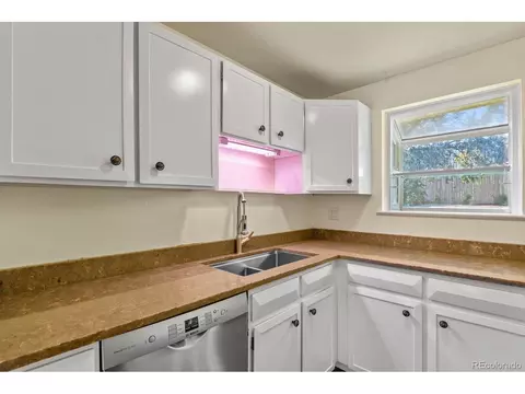 4222 E Peakview Cir, Centennial, CO 80121 photo 9