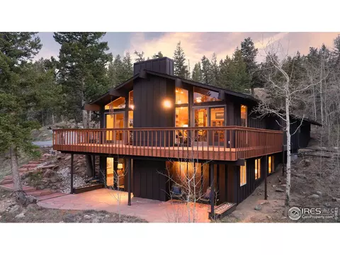 1624 Deer Trail Rd, Boulder, CO 80302 photo 2