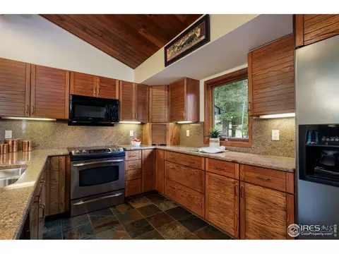 1624 Deer Trail Rd, Boulder, CO 80302 photo 12