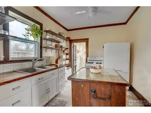 348 Bimson Ave, Berthoud, CO 80513 photo 11