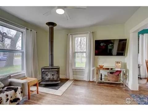348 Bimson Ave, Berthoud, CO 80513 photo 5