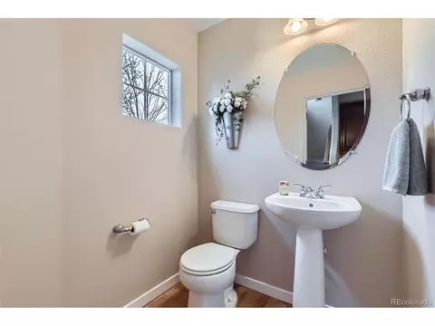10148 E 29th Dr, Denver, CO 80238 photo 13