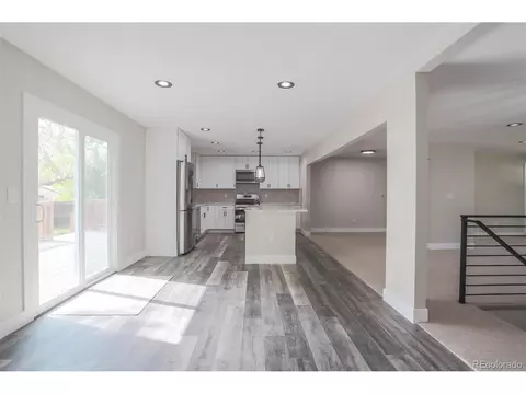 7126 Wright Ct, Arvada, CO 80004 photo 2