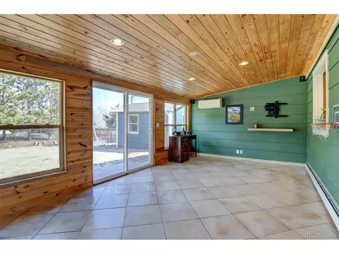 2039 Euclid Ave, Centennial, CO 80121 photo 7