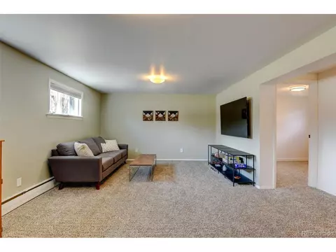 2039 Euclid Ave, Centennial, CO 80121 photo 10