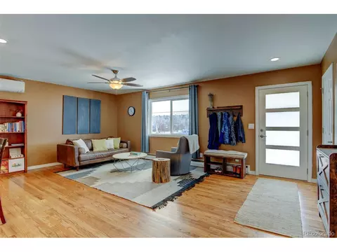 2039 Euclid Ave, Centennial, CO 80121 photo 2