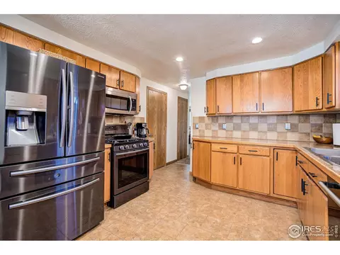 950 Pasque Dr, Longmont, CO 80504 photo 13