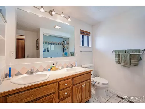 950 Pasque Dr, Longmont, CO 80504 photo 24