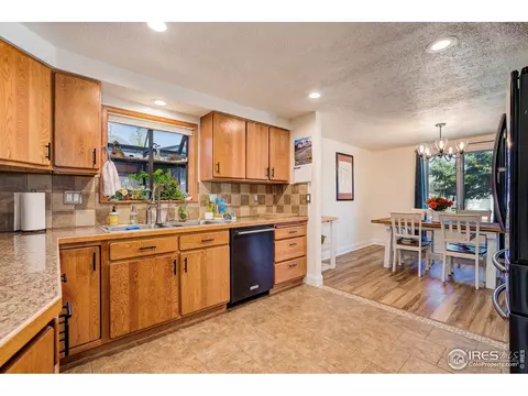 950 Pasque Dr, Longmont, CO 80504 photo 15
