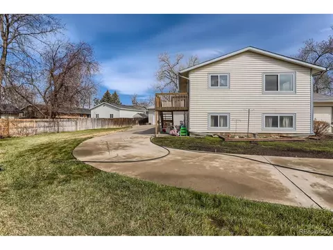 1043 7th St, Berthoud, CO 80513 photo 2