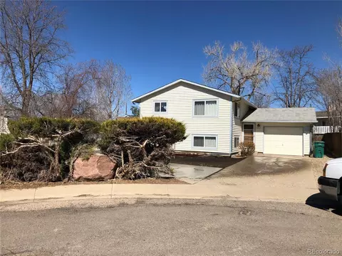 1043 7th St, Berthoud, CO 80513 photo 1