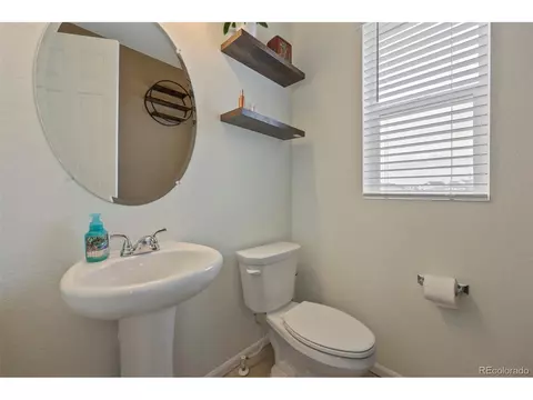 21143 E 67th Ave, Aurora, CO 80019 photo 16