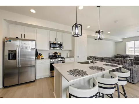 21143 E 67th Ave, Aurora, CO 80019 photo 13