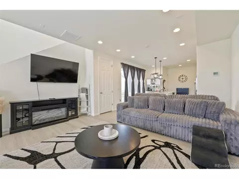 21143 E 67th Ave, Aurora, CO 80019 photo 15