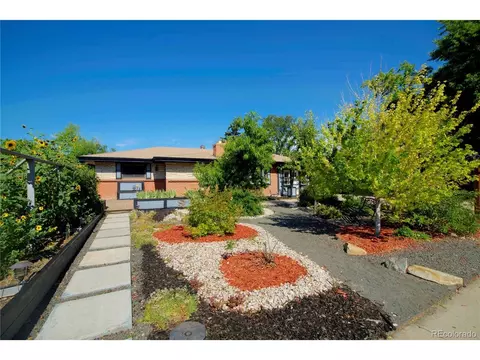 423 Lima St, Aurora, CO 80010 photo 2