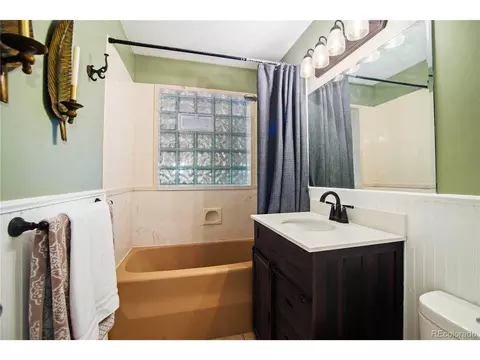 423 Lima St, Aurora, CO 80010 photo 28