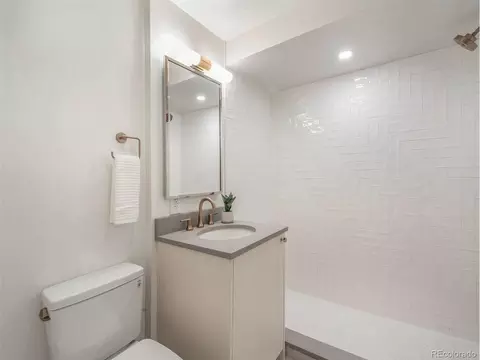 5565 E Lehigh Ave, Denver, CO 80237 photo 24