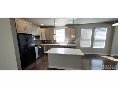 237 8th St, Frederick, CO 80530 photo 4