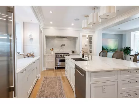 400 Circle Dr, Denver, CO 80206 photo 9