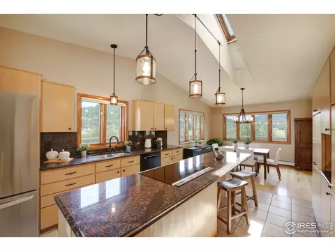 30 Comanche Rd, Lyons, CO 80540 photo 8