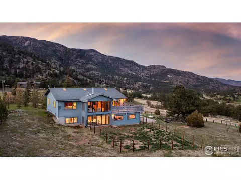 30 Comanche Rd, Lyons, CO 80540 photo 1