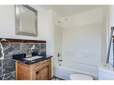 1724 W 40th Ave, Denver, CO 80211 photo 19