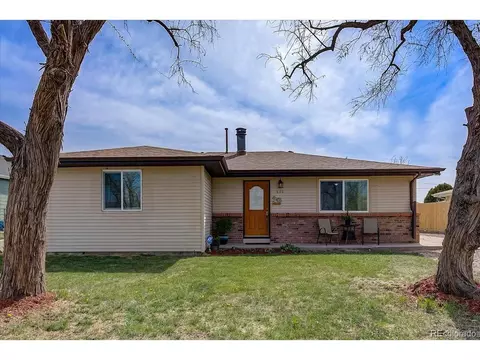 670 3rd St, Bennett, CO 80102 photo 1