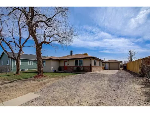 670 3rd St, Bennett, CO 80102 photo 3
