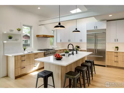 2575 Glenwood Dr, Boulder, CO 80304 photo 12