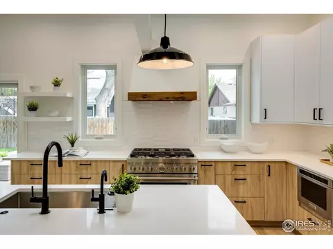 2575 Glenwood Dr, Boulder, CO 80304 photo 9