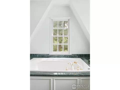 409 Mountain View Rd, Boulder, CO 80302 photo 18