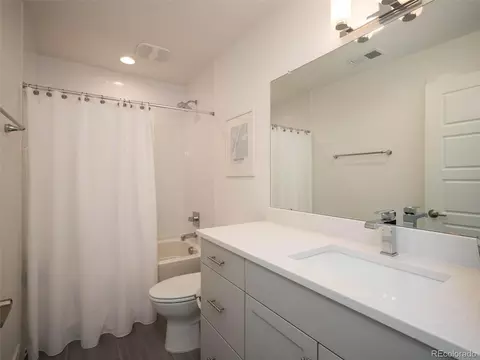 6818 E Lowry Blvd, Denver, CO 80230 photo 27