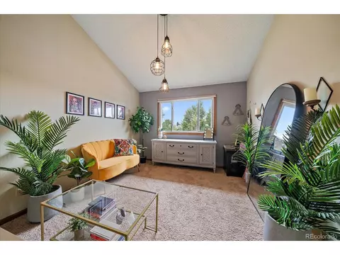 19727 Eldorado Dr, Aurora, CO 80013 photo 5