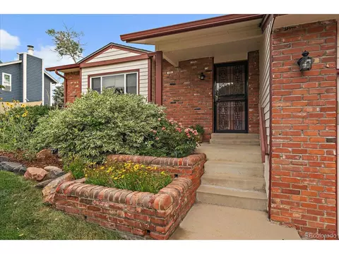 19727 Eldorado Dr, Aurora, CO 80013 photo 3