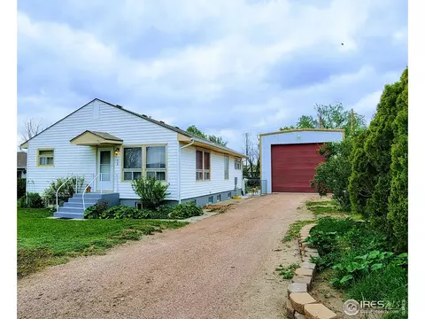 416 Dickson St, Wiggins, CO 80654 photo 2